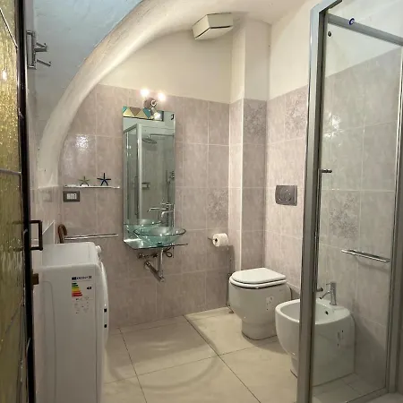 Apartment 60 M From The Promenade - Torre Saracena By Rd Domus